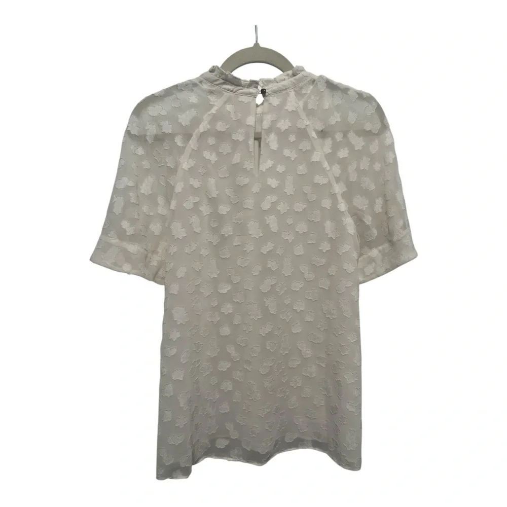 Feather Bone Anthropologie Short Sleeve Ruffled Off White Top Blouse Size Medium - Picture 6 of 13